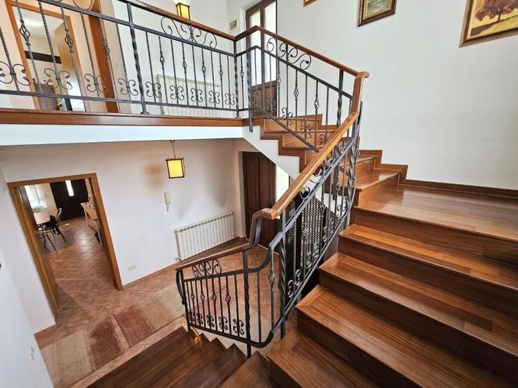 Baneasa vav Liceul Francez 6cam+4bai+garaj Curte 563mp Constr 2003 - 9