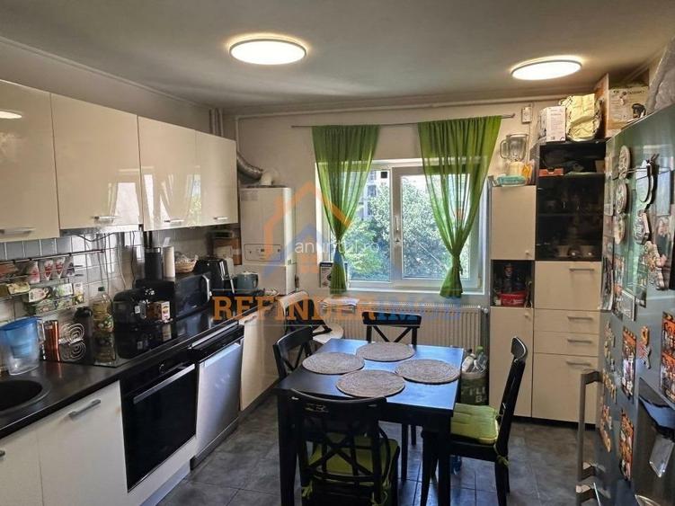 Calea 13 Septembrie Vanzare apartament 3 camere, zona Drumul Sarii