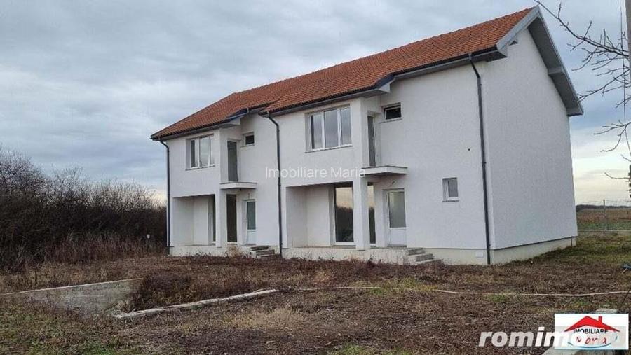 Casa duplex in Martinesti 80000 Euro ( ID 22840) Casa duplex in Martinesti 80000 Euro ( ID 22840)