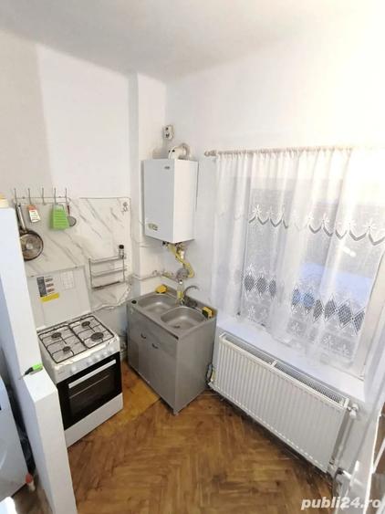 Garsoniera Predeal, renovata, mobilata, 300 m de gara - 1