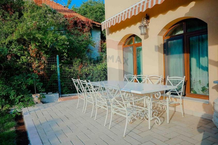 Vilă mediteraneană cu 5 camere, Dealuri Oradea - 26