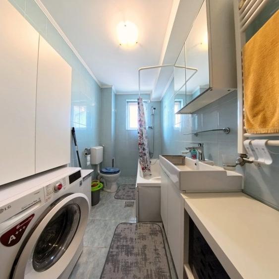 2 Camere - Bloc nou - Foarte spatios - Parcare - 4