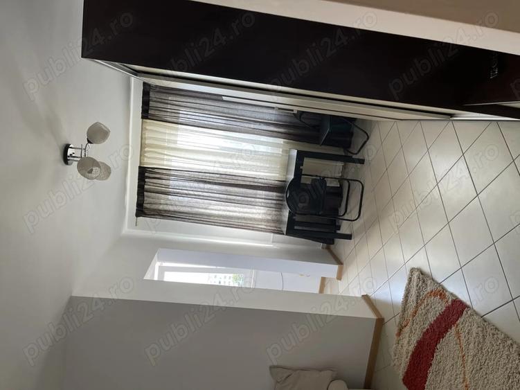 Proprietar vand garsoniera pe strada Prisaca Dornei, Policlinica Titan, sect 3 - 7