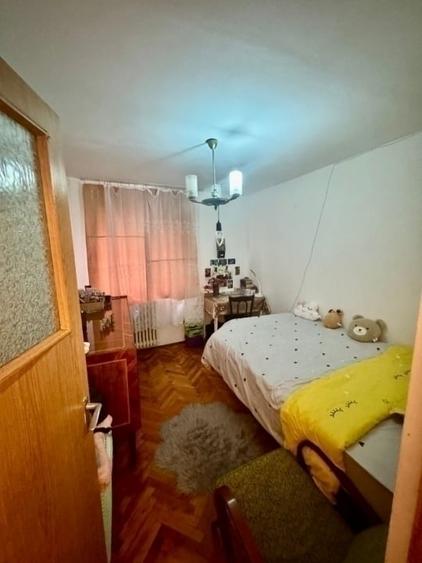 PODU ROS - PIATA NICOLINA - 2 CAMERE DECOMANDAT - ETAJ INTERMEDIAR - INVESTITIE! - 4