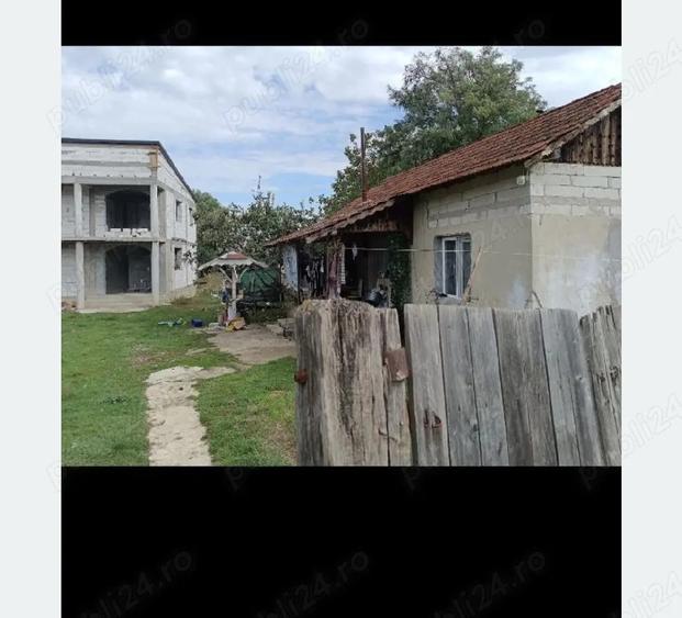 Casa de vanzare in comuna Scaesti - 1