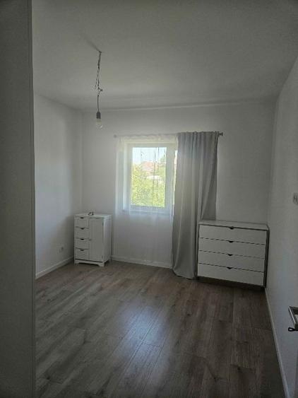 Duplex cu 4 camere cu Garaj în Sânandrei