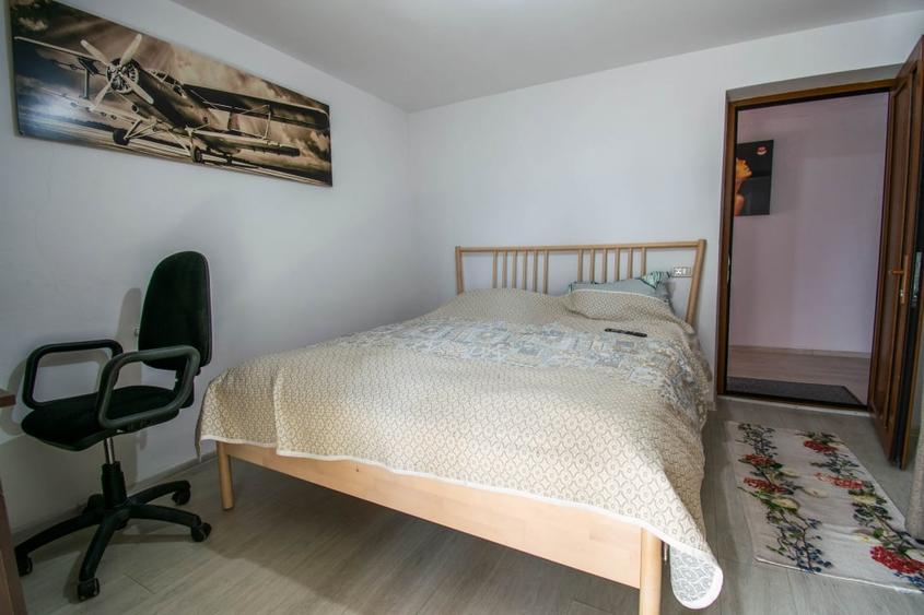 Mitreni-Valea Rosie-Acasa la Tara -4 camere-178 mp-LOT  1000 mp+Casa secundara - 7