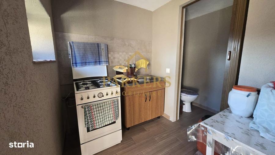 Casa renovata 150 mp utili + 1000 mp teren, priveli?te spre Munte - 1