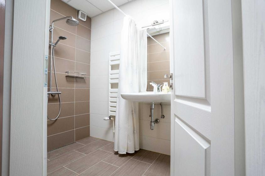 Apartament 2 camere Dimitrov renovat modern + 2 boxe - 5