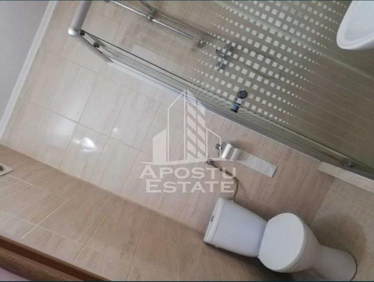 Garsoniera, etaj 1, bloc anvelopat, zona UMT - 4