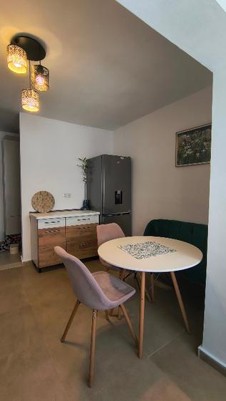 Apartament cu 2 camere renovat modern Central - 2