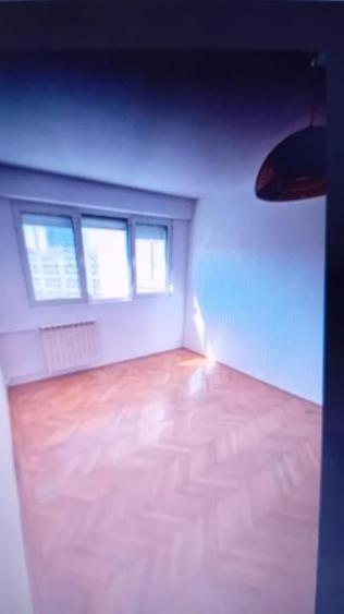 5 min ParcIOR 2camere insorit si liber Cf.1 cu balcon etaj intermediar - 3