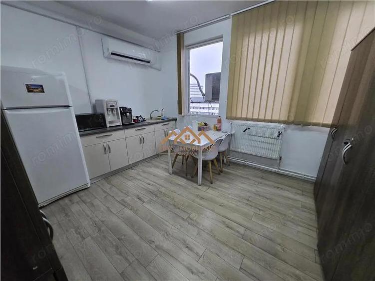 De Inchiriat | Birou | 85mp - 5