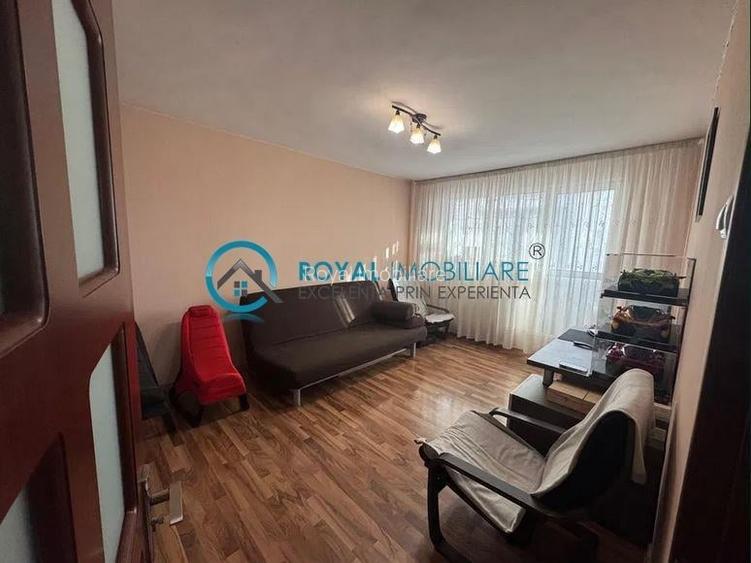 Royal Imobiliare - Vanzare apartament 2 camere zona Vest