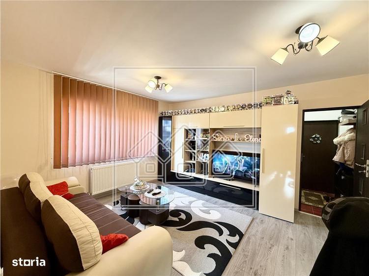 Apartament 2 camere etaj 2 din 3, balcon - str Ascanio Damian - 9