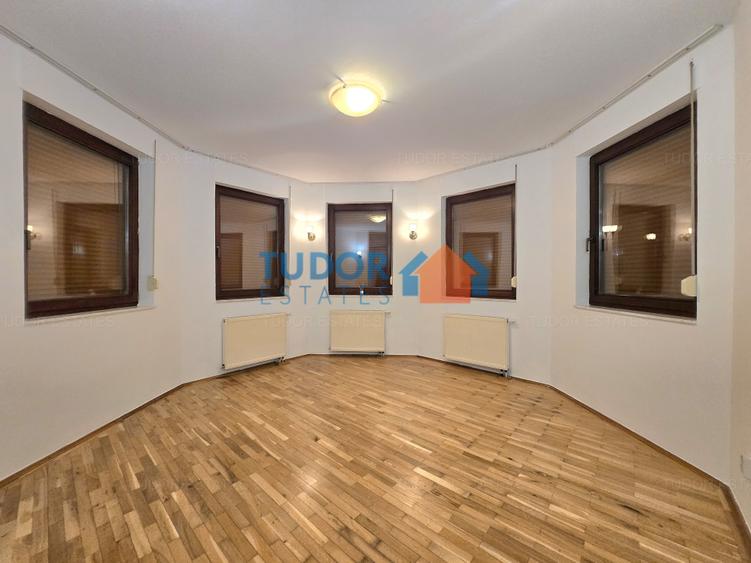 Spacious 4 Bedroom Individual Villa with 800sqm Garden in Gated Compound - 7