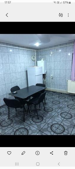 Apartament cu trei camere de vanzare in Gaesti. - 7