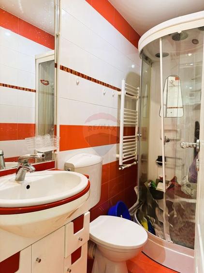 De Vanzare Apartament 4 camere - Ultra Central (orientare N-S) - 17