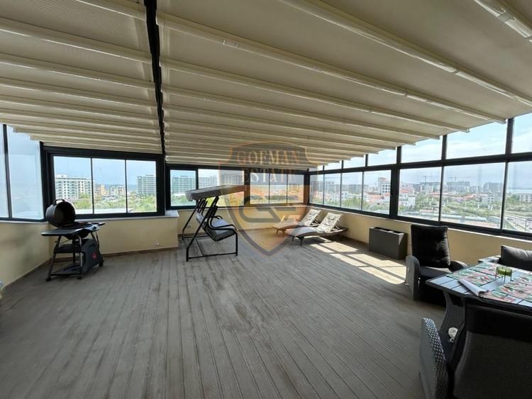 Apartament cu 4 camere decomandat în Mamaia-Sat