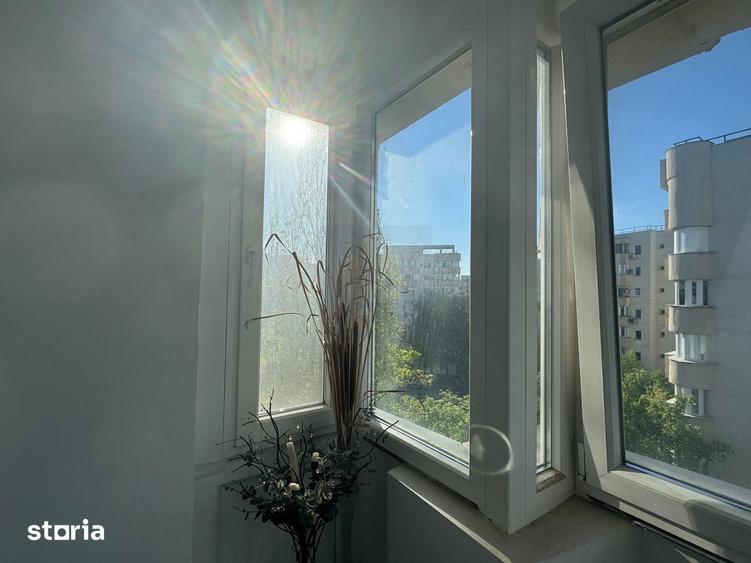 Apartament cu 3 camere decomandat, mobilat în Nerva Traian