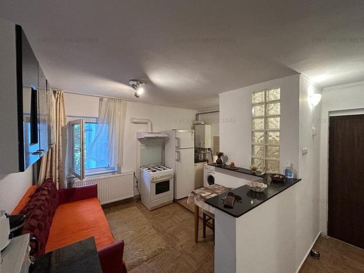 Apartament cu 2 camere decomandat, mobilat în Faleza Nord