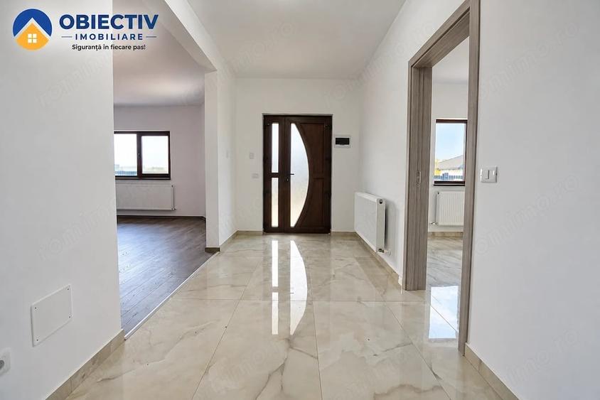 Casă cu 3 camere cu Teren 507 Mp în Dumbrava