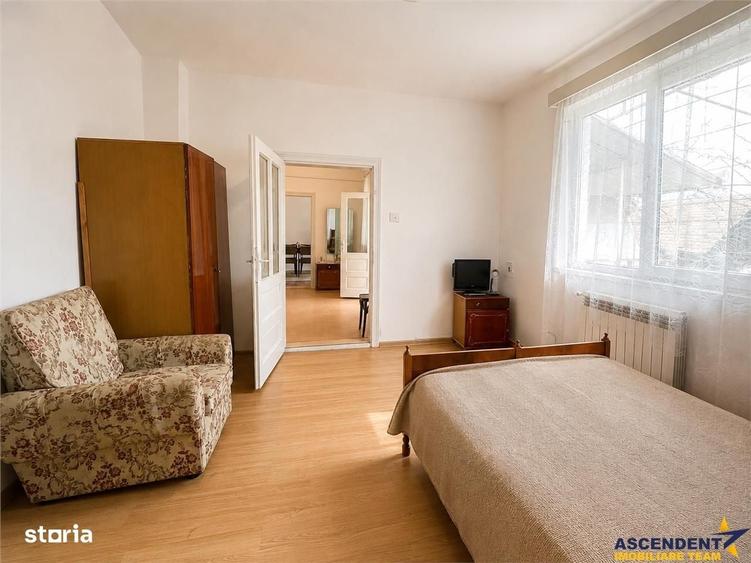Casă cu 3 camere în Unirii