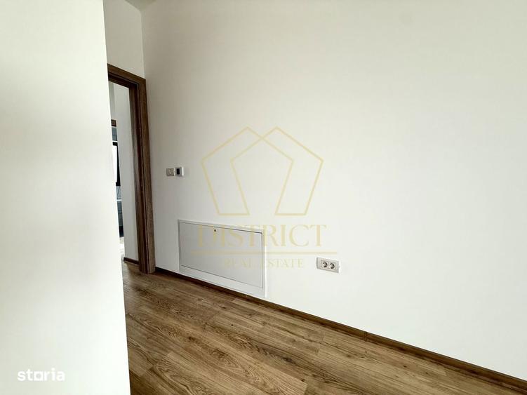 Casă cu 4 camere cu Teren 330 Mp în Săcălaz