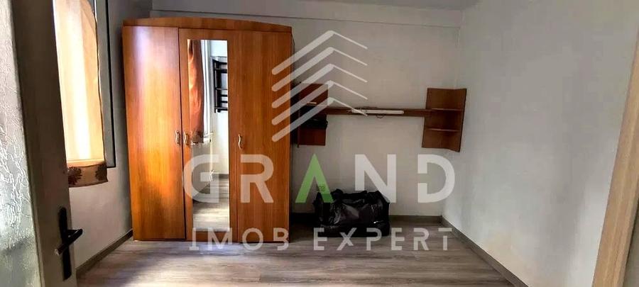 Apartament cu 2 camere semidecomandat, mobilat în Central — fotografia 3