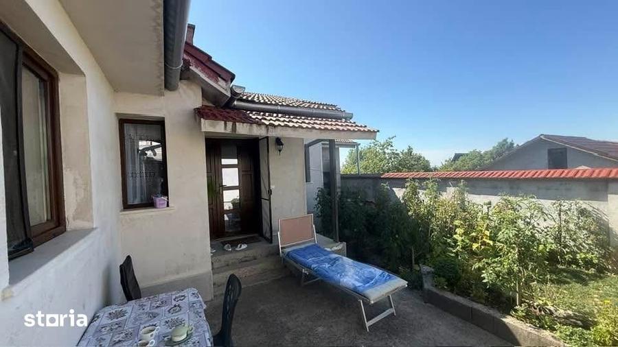 Casă cu 3 camere cu Teren 400 Mp în Oncea