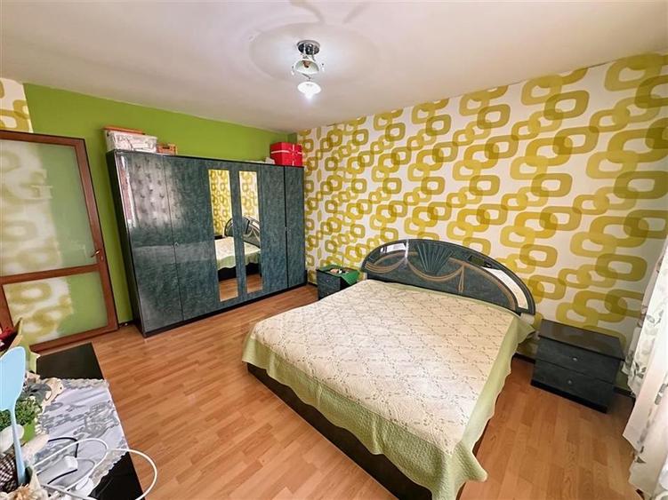 Vanzare vila P+1+M | Fundeni - Dobroesti | teren 492 mp | constructie 2008 | - 16