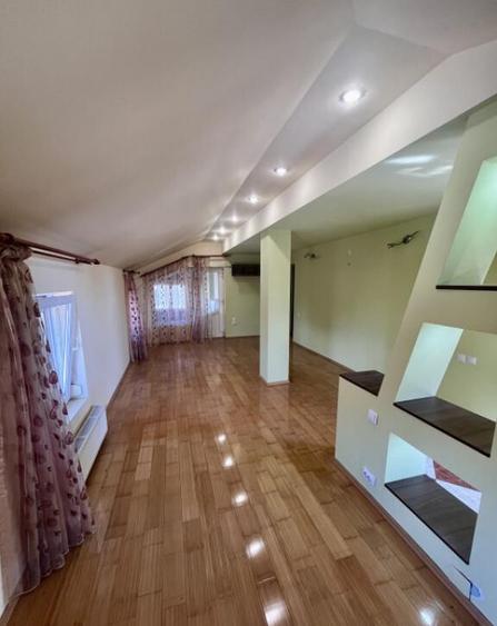 Casa de vanzare Frumusani - Spatiu Comercial la Parter - 25 - 6