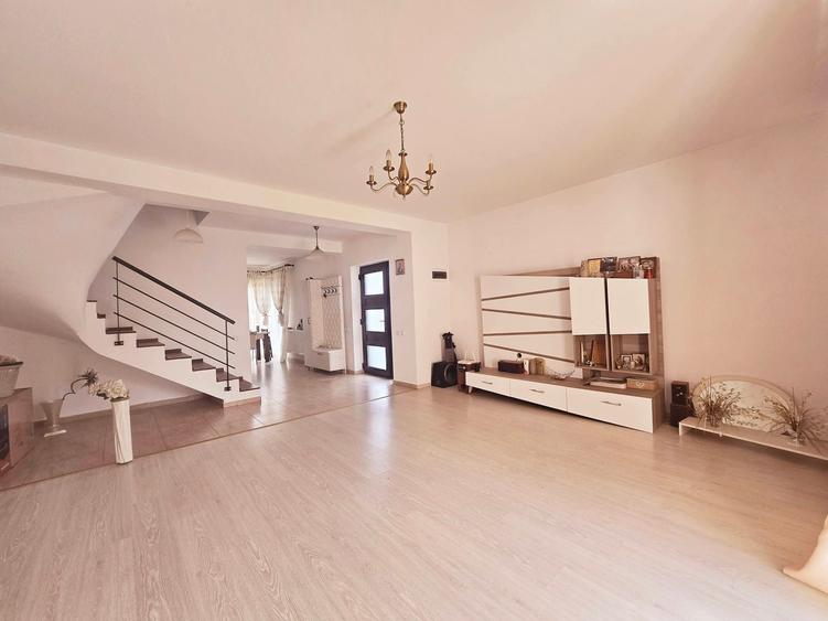 Vilă Tip Duplex, Strada Vitejiei,Bragadiru Cartierul Independenței - 3