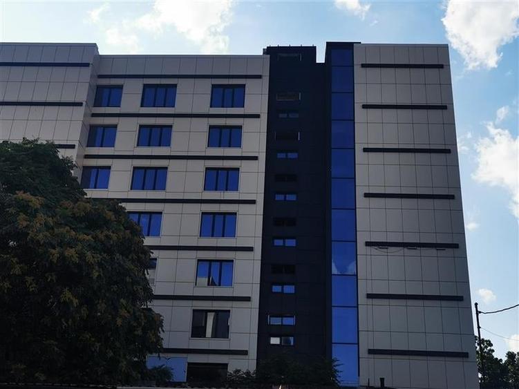 Cladire de vanzare - pretabila clinica, hotel, birouri, rezidential - 2