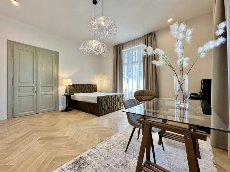 Apartament exclusivist 70 mp cu balcon si parcare, zona ultracentrala Cluj - 4