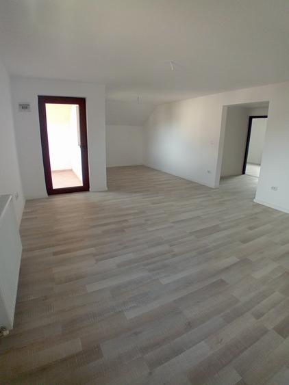 Casa intabulata, cu 6 camere, Lunca Cetatuii Centura - 10