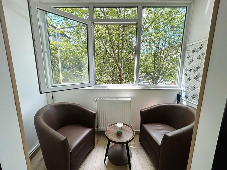 Vand apartament 2 camere decomandat, etaj 1 - 3