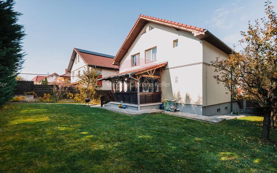 Vanzare casa, intr-o loca?ie lini?tita in cartierul...