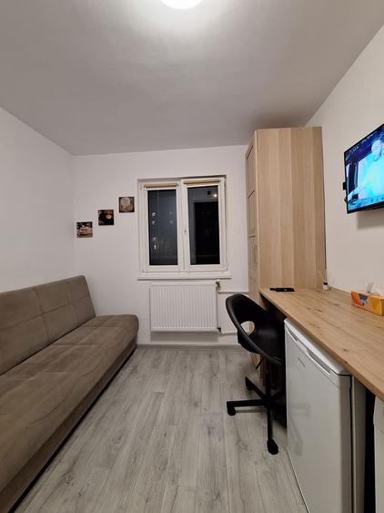 Camera de camin cu baie proprie, cartier Florilor - 7