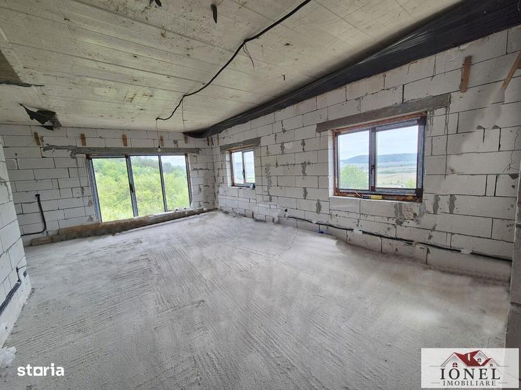 Casa la rosu de vanzare in Alba Iulia - 5