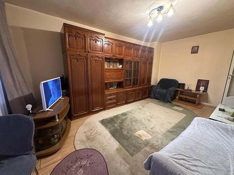 Exclusiv!  Apartament 2 camere decomandat - Inel II - 88.000 euro  (Cod E8+E10) - 2