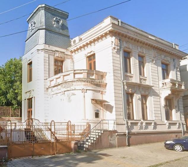 Birou, 742 mp în Central