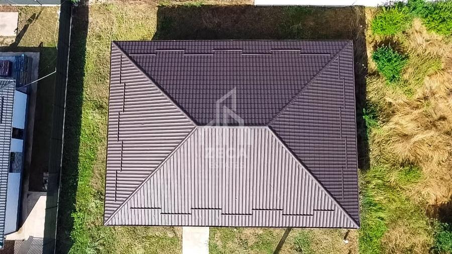 Casă individuală cu 3 camere cu Teren 472 Mp în Vidra