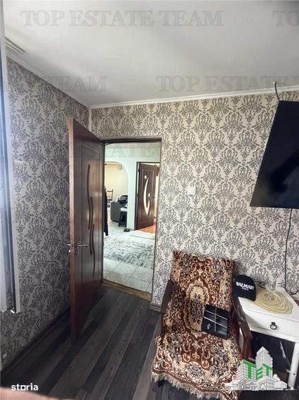 Casă cu 3 camere cu Teren 321 Mp în Glina