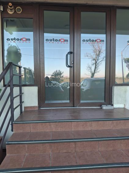 Chitila Colosseum Mall Carrefour stradal