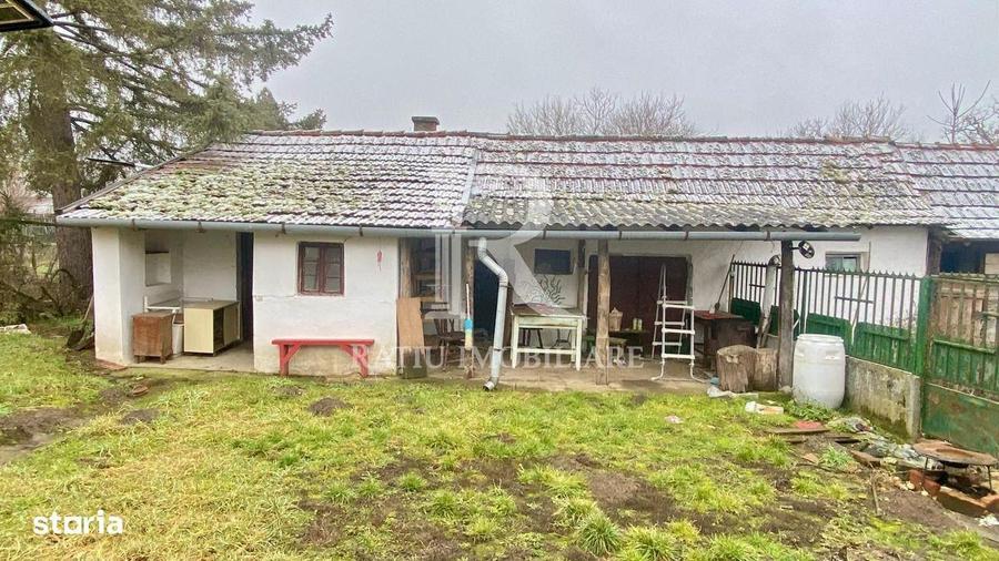 Casa din caramida | Teren 2000 mp|Anexe tradi?ionale | Bojt - 3