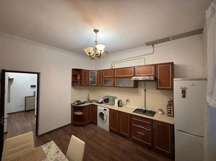 Apartament cu o camera de vanzare in zona Complex Studentesc cu centrala proprie - 1