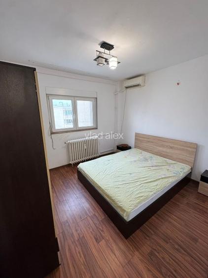 Apartament spațios cu 3 camere de vânzare – confort, lumină și poziție excelentă