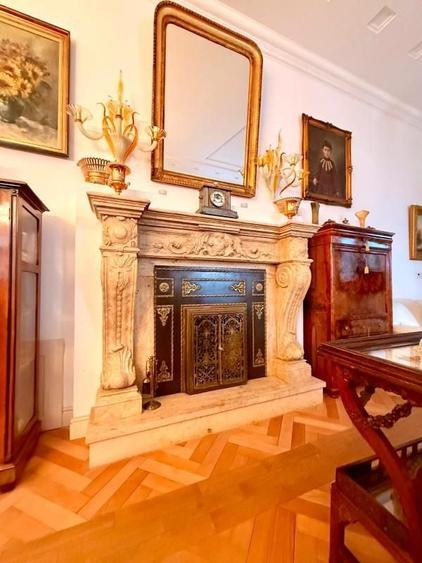 Reședință statement în Piața Victoriei - 3