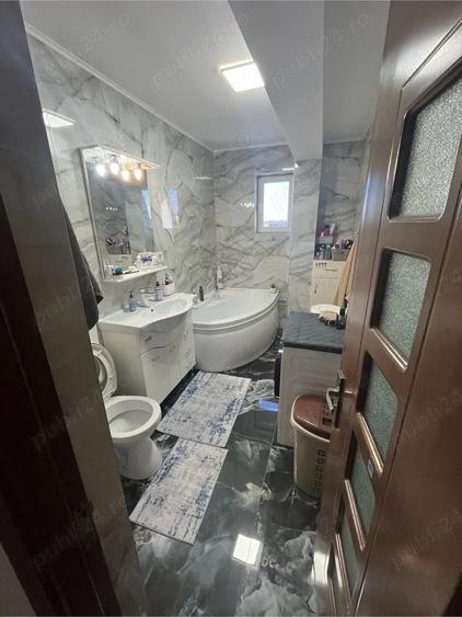 Apartament zona linistita , curte interioare cu parcare - 4